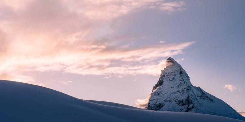 专业清洁服务76：高效保洁的三大核心工具与用品选择指南