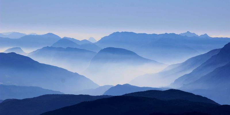 专业清洁服务方案：如何高效消毒大型商超手推车与电梯扶手？