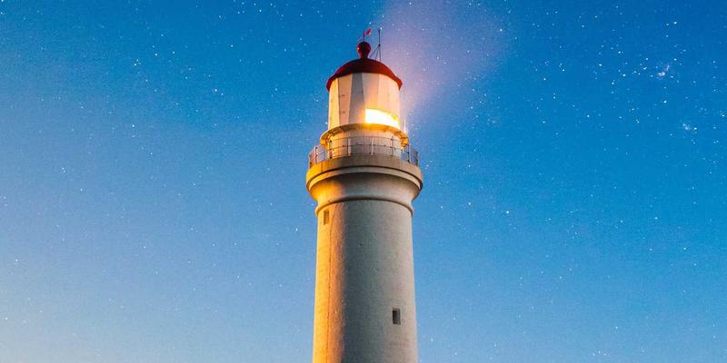 从家庭保洁到尖端制造：清洁服务与工具如何守护半导体车间的“生命线”——超纯水系统