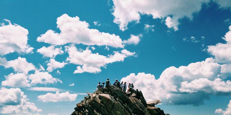 大型商超冷链设备冷凝器专业清洗与微生物防控全指南：商业清洗与消毒服务的核心要义