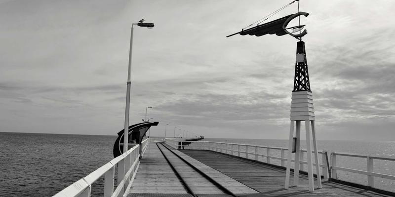 学校体育馆专业清洁与消毒：守护运动健康，从高接触表面与科学清洁开始